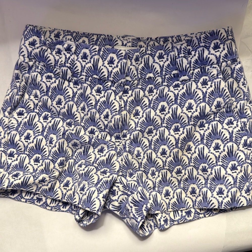 Vineyard Vines 2T girls’ shorts